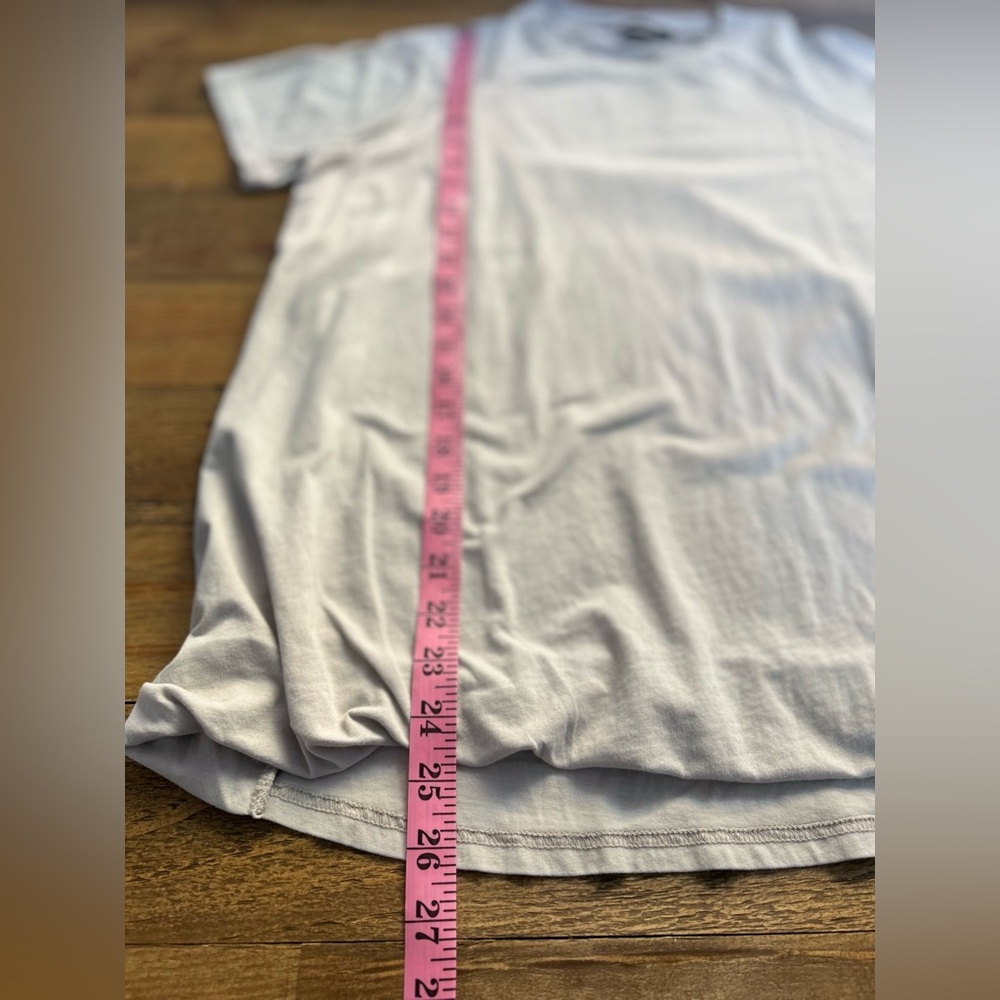Mono B Light Gray Crewneck Top with Unique Bubble Pima Cotton - Picture 11 of 12